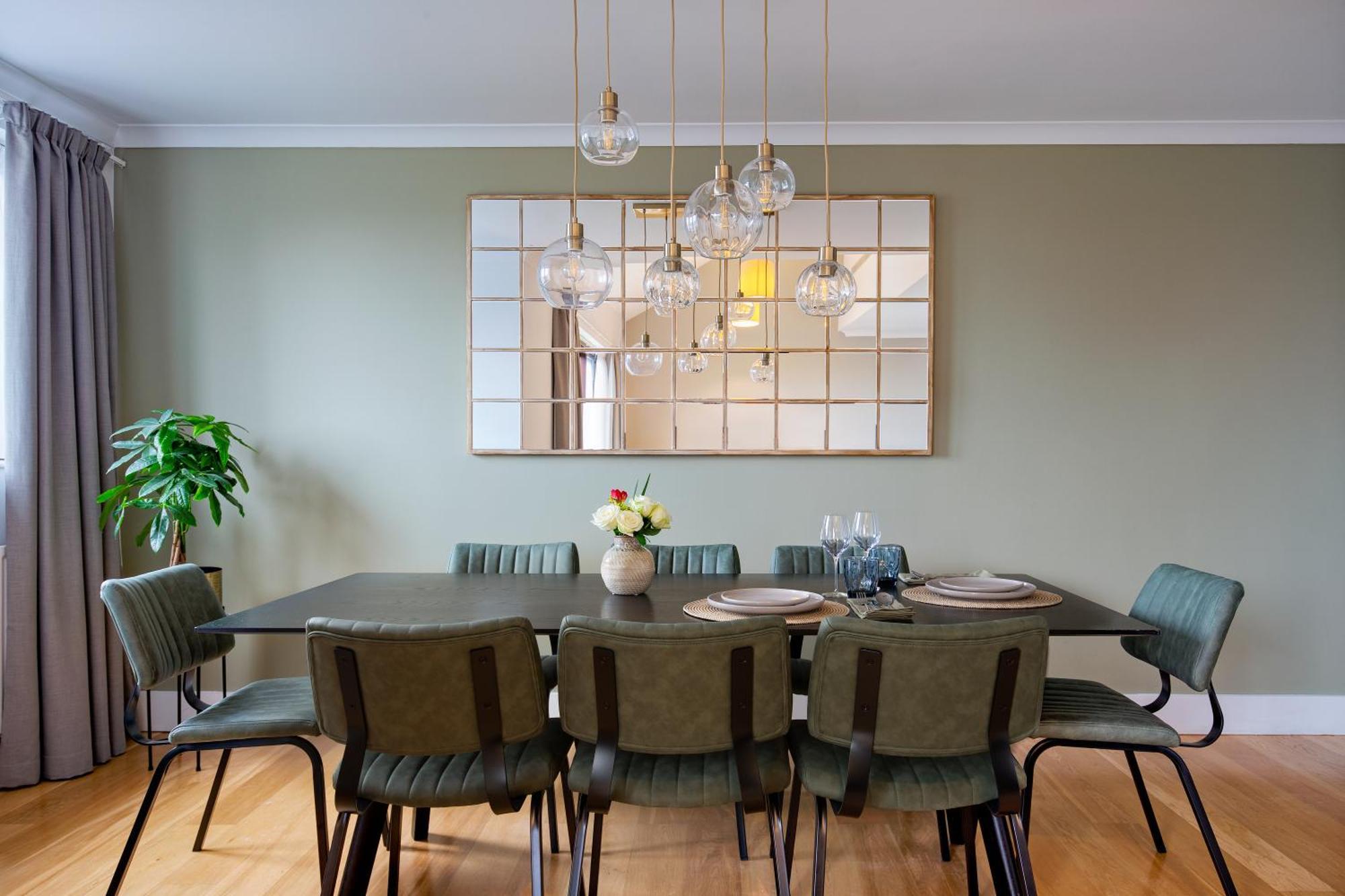 Monarch House - Serviced Apartments - Kensington 런던 외부 사진